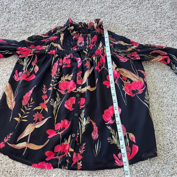 Yumi Kim Emmaline Floral Blouse - Picture 10 of 13